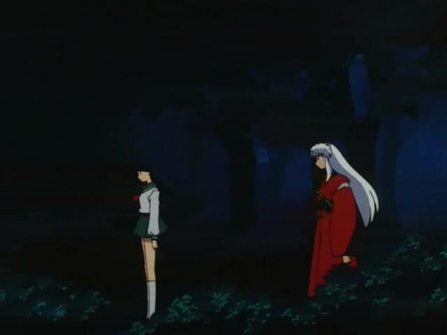 Otaku Gallery  / Anime e Manga / Inu-Yasha / Screen Shots / Episodi / 023 - La voce di Kagome e il bacio di Kikyo / 137.jpg